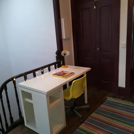 Hostal Pb4 House