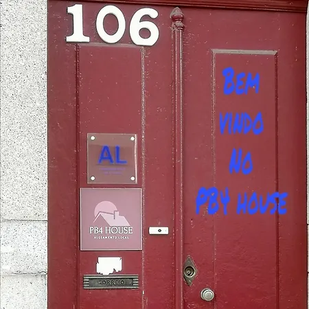 Hostal Pb4 House *